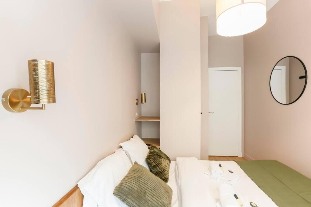 Modern 2 Bedrooms Near Louvre Paris Ngoại thất bức ảnh